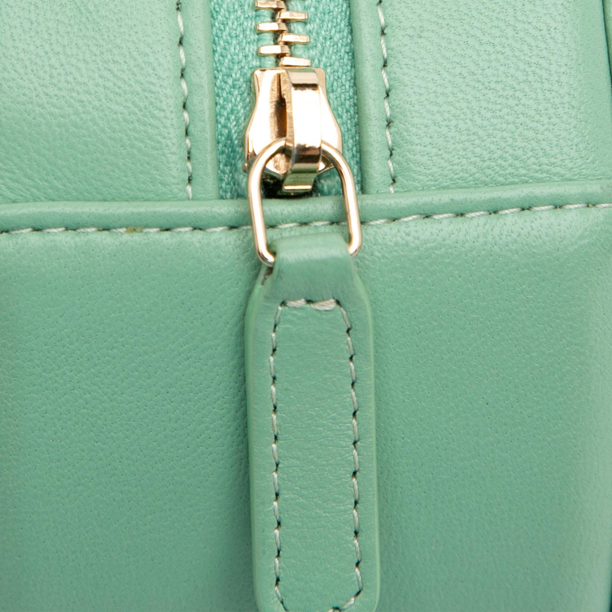 Chanel Quilted Lambskin Round Crossbody (SHG-WBU4Wu)