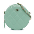 Chanel Quilted Lambskin Round Crossbody (SHG-uKvNTn)