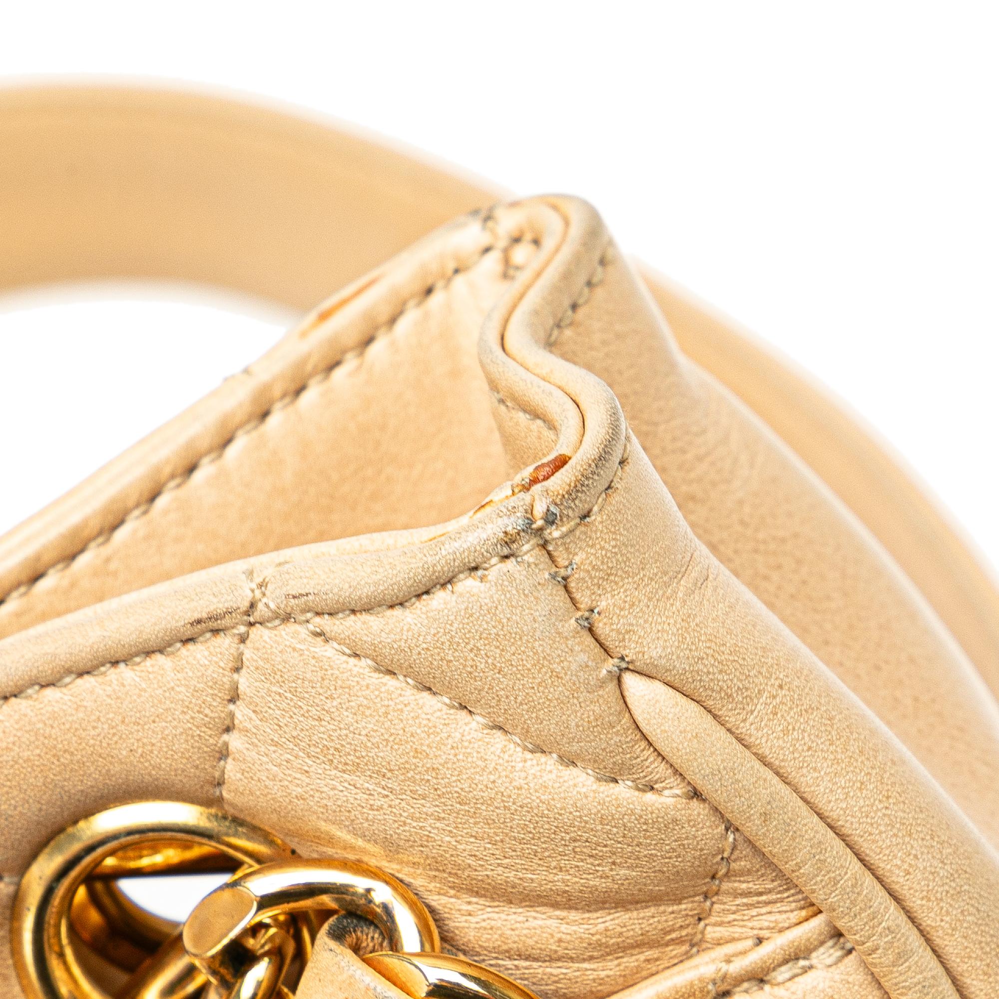 Chanel Quilted Lambskin Shoulder Bag (SHG-ng6kM3)