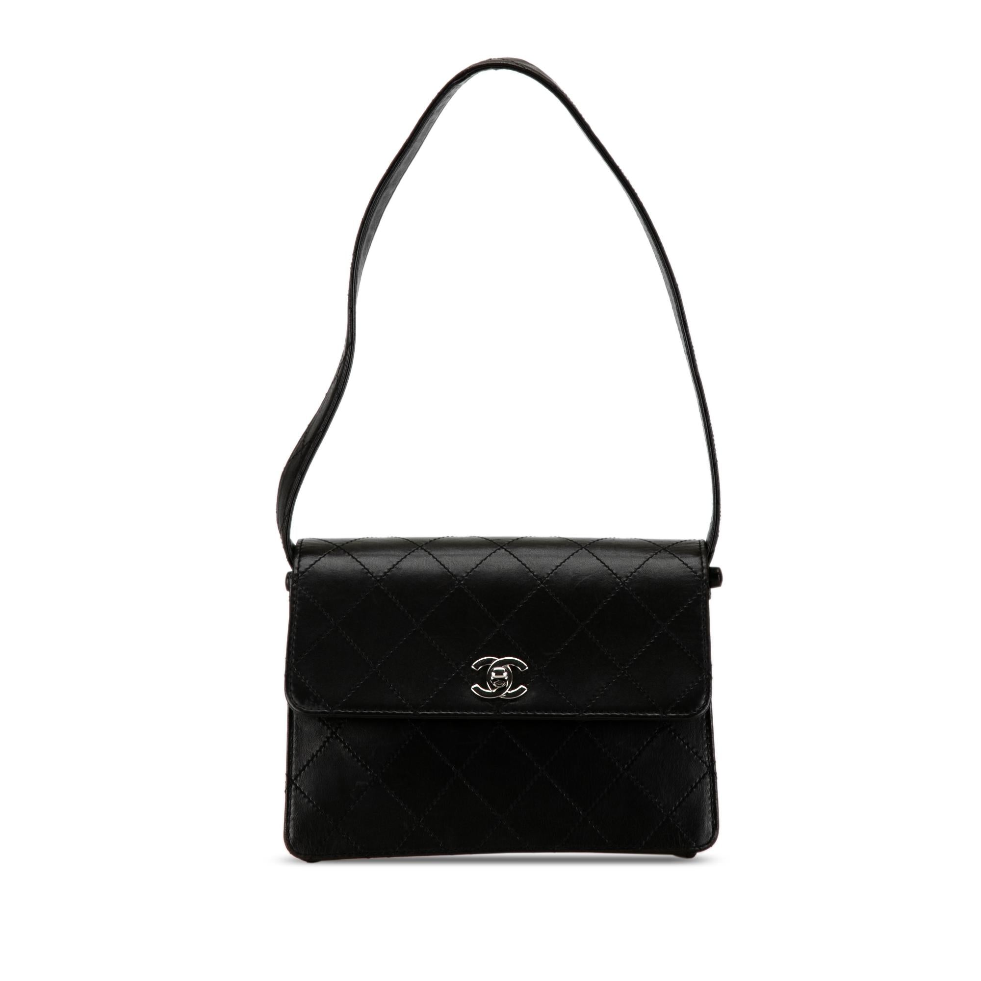 Chanel Quilted Lambskin Straight Flap (SHG-OyBrk5)