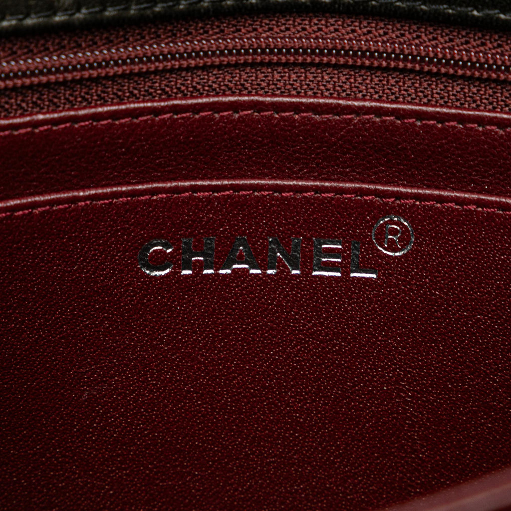 Chanel Quilted Lambskin Straight Flap (SHG-OyBrk5)