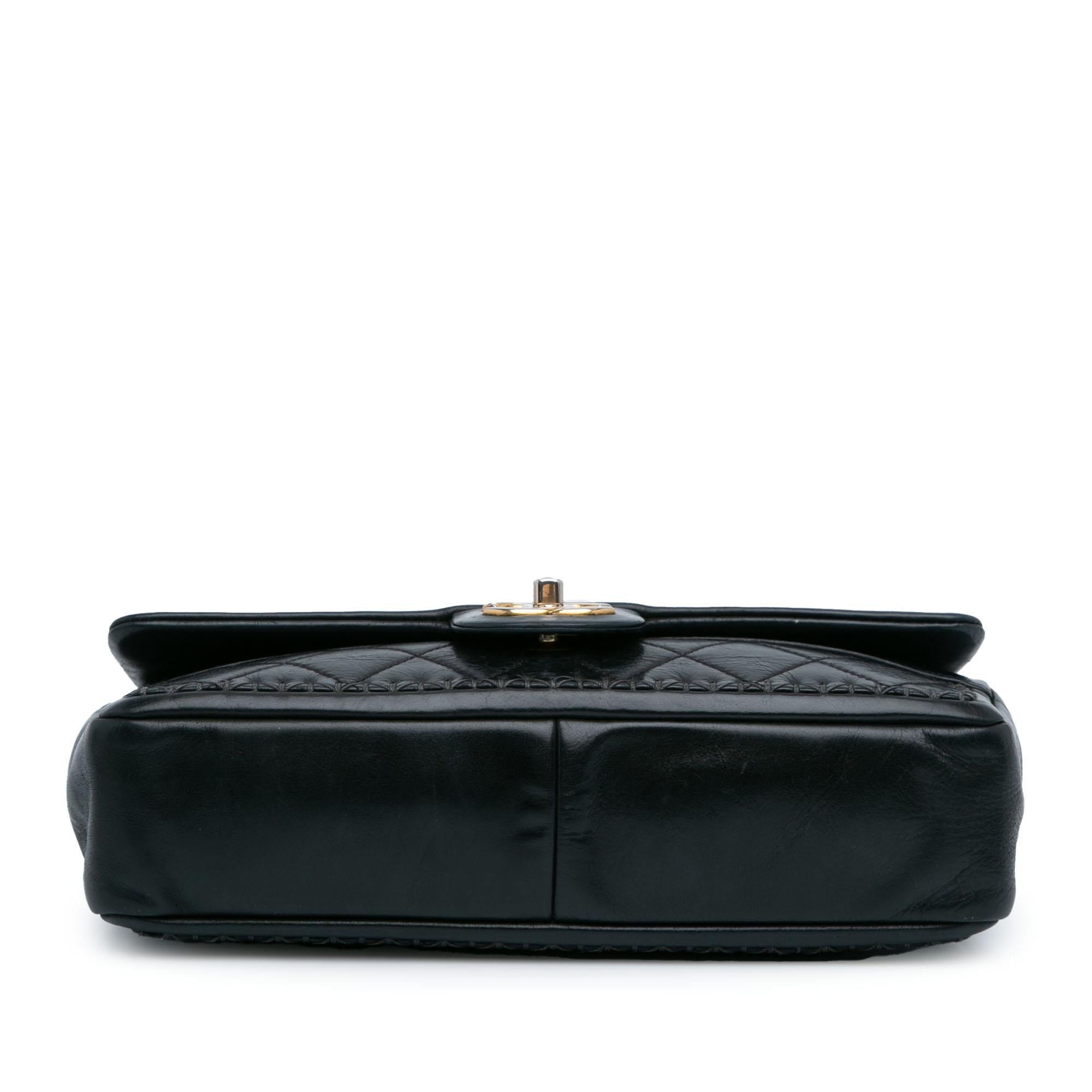 Chanel Quilted Lambskin Whipstitch Single Flap (SHG-OfzSAu)