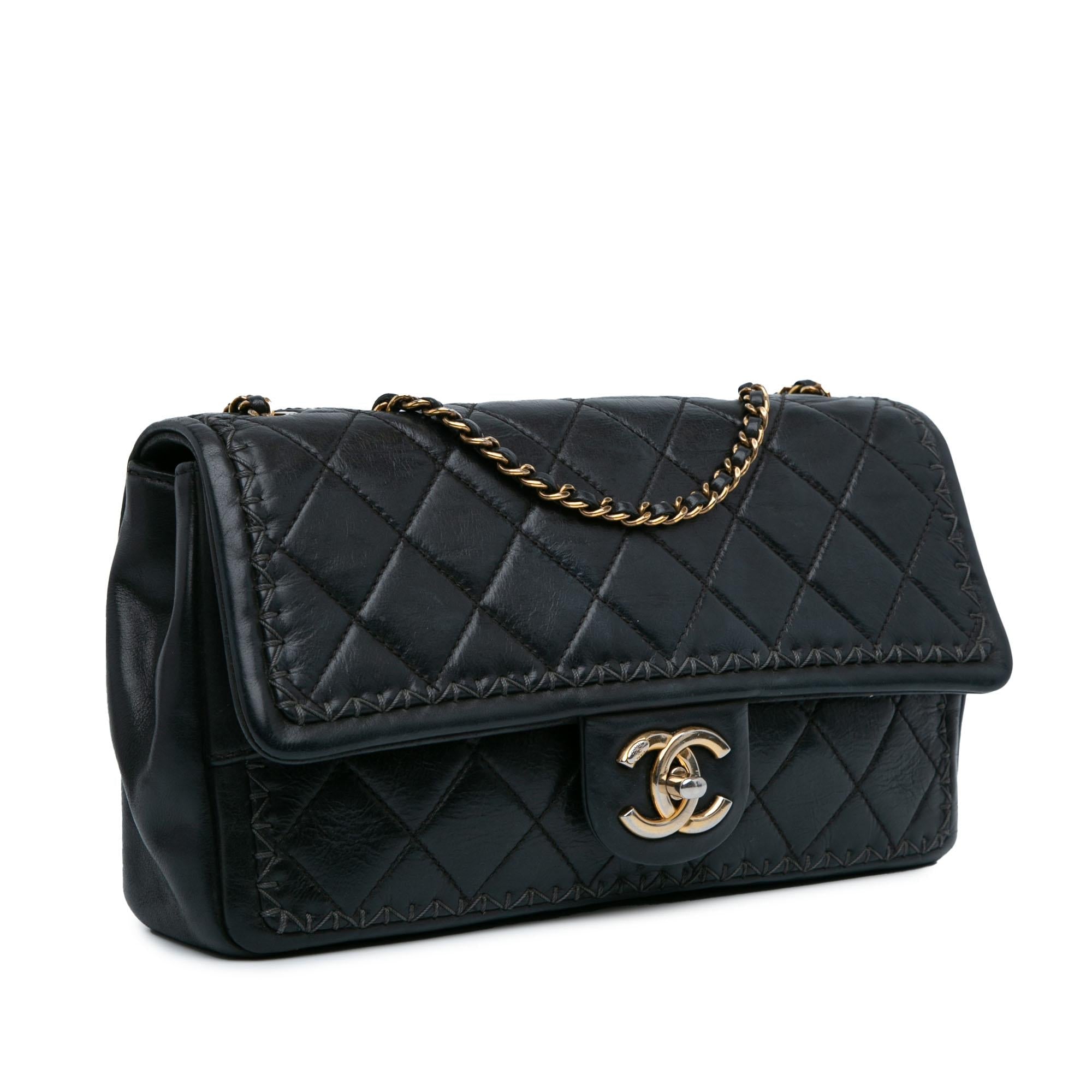 Chanel Quilted Lambskin Whipstitch Single Flap (SHG-OfzSAu)