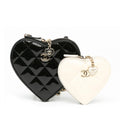 Chanel Quilted Patent Calfskin CC Heart Clutch With Chain (SHG-D1UX0k)
