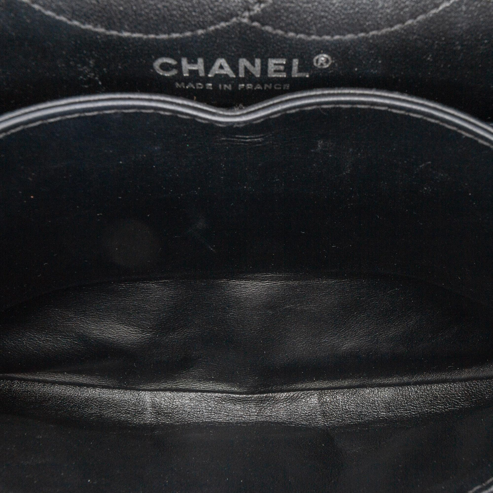 Chanel Quilted Patent Caviar 2.55 Reissue Flap 226