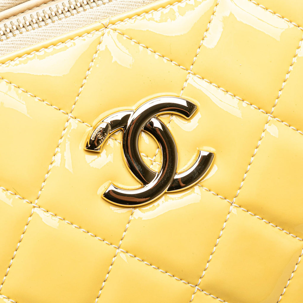 Chanel Quilted Patent Chain Double Zip Crossbody