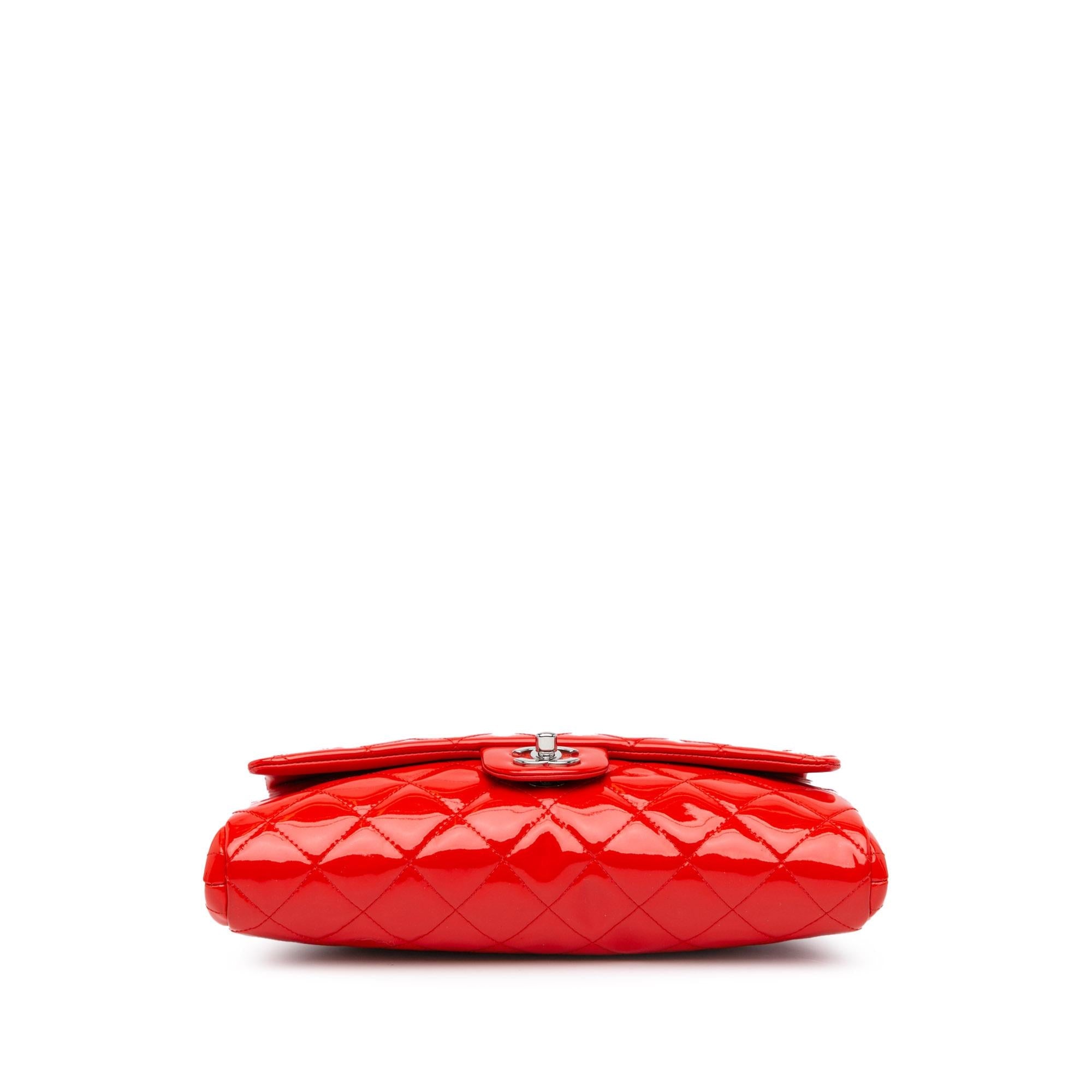 Chanel Quilted Patent New Clutch With Chain (SHG-SbQhLa)