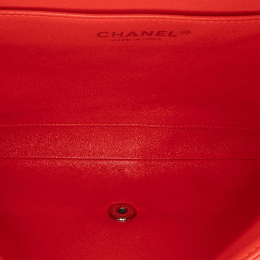 Chanel Quilted Patent New Clutch With Chain (SHG-SbQhLa)