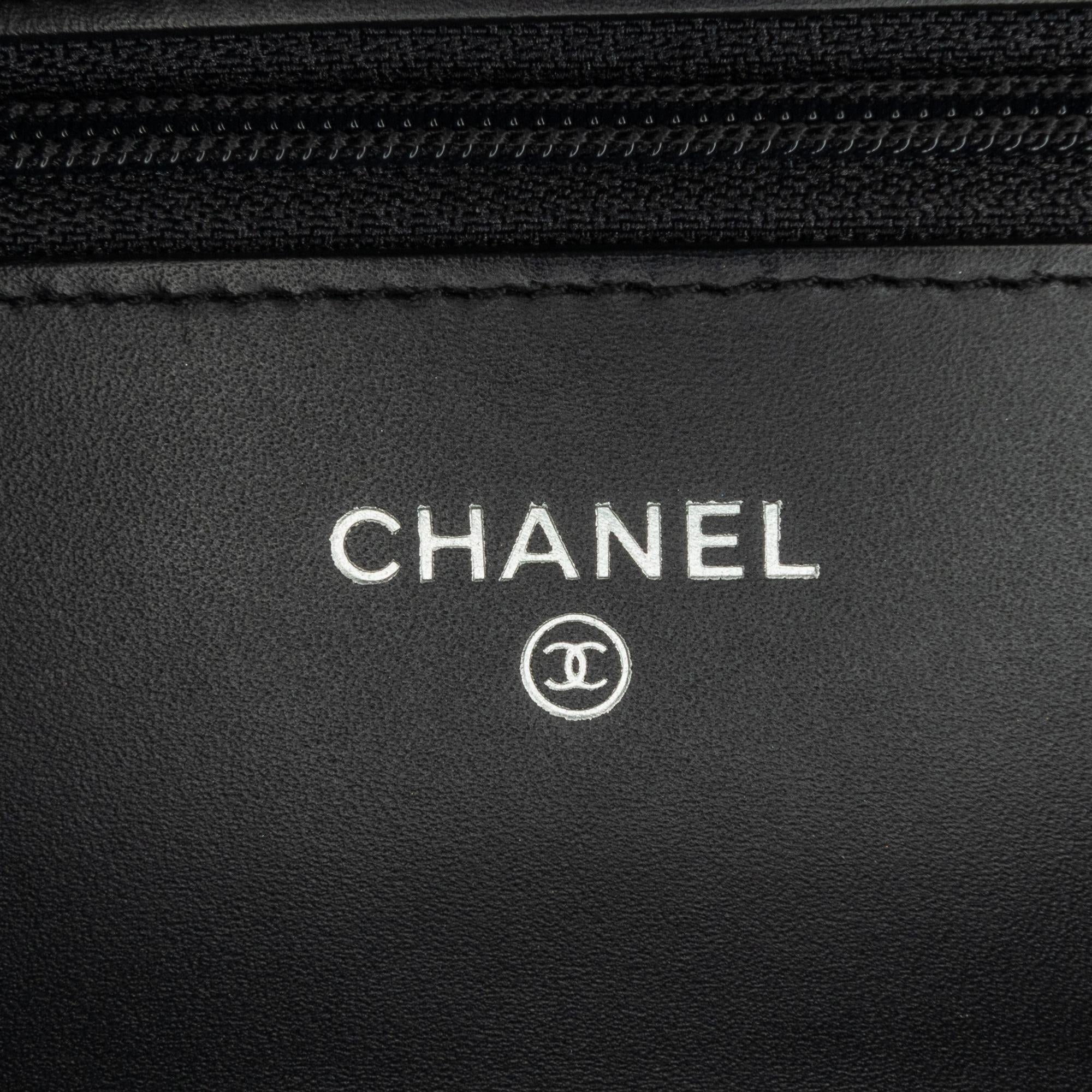 Chanel Quilted Patent Reissue 2.55 Wallet on Chain (SHG-dRKON7)