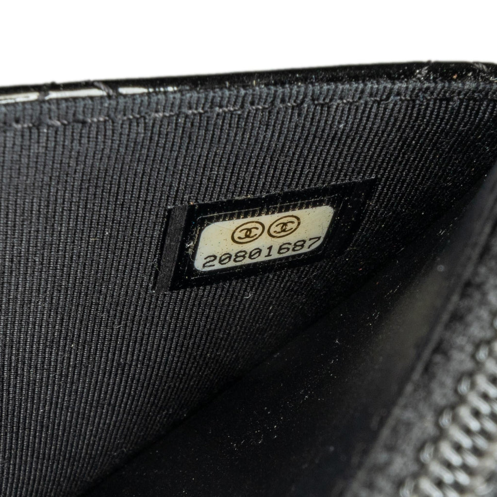 Chanel Quilted Patent Reissue 2.55 Wallet on Chain (SHG-dRKON7)