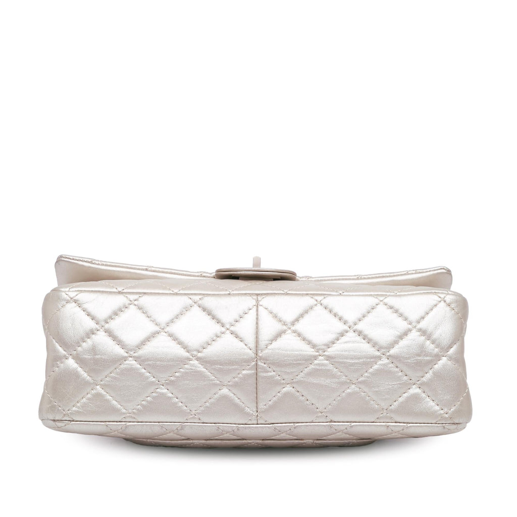 Chanel Reissue 2.55 Aged Calfskin Double Flap 226