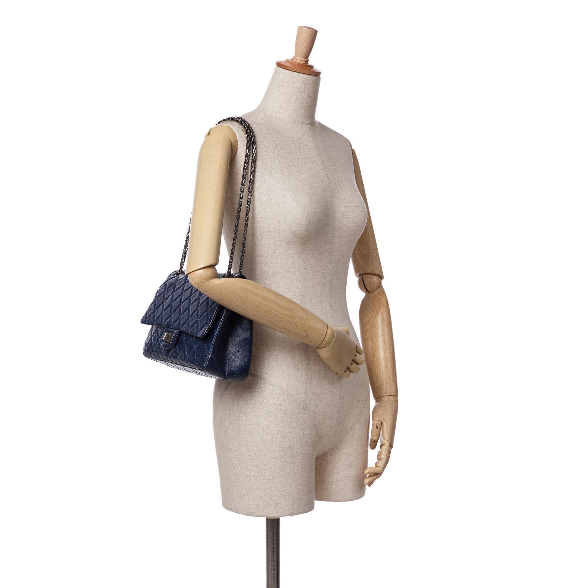 Chanel Reissue 2.55 Aged Calfskin Double Flap 226