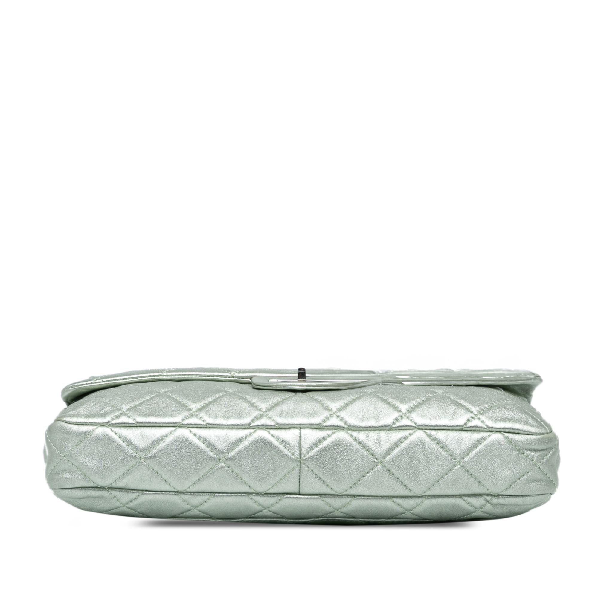 Chanel Reissue 2.55 Metallic Calfskin Roll Clutch (SHG-e9cHyV)
