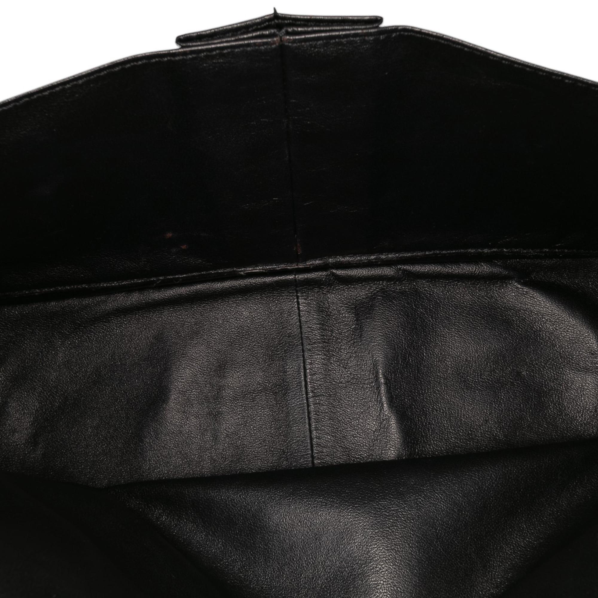 Chanel Reissue 2.55 Patent Double Flap 226