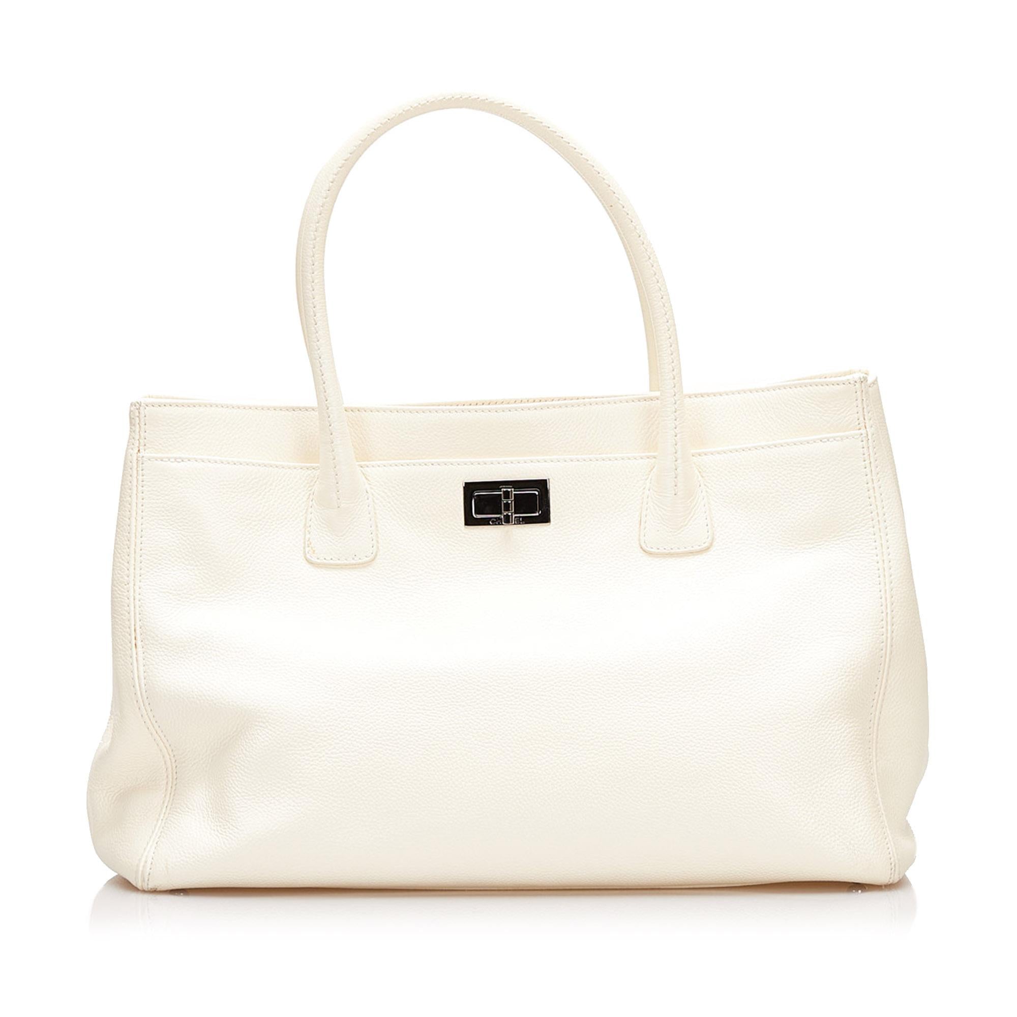 Chanel Reissue Cerf Tote (SHG-35530)