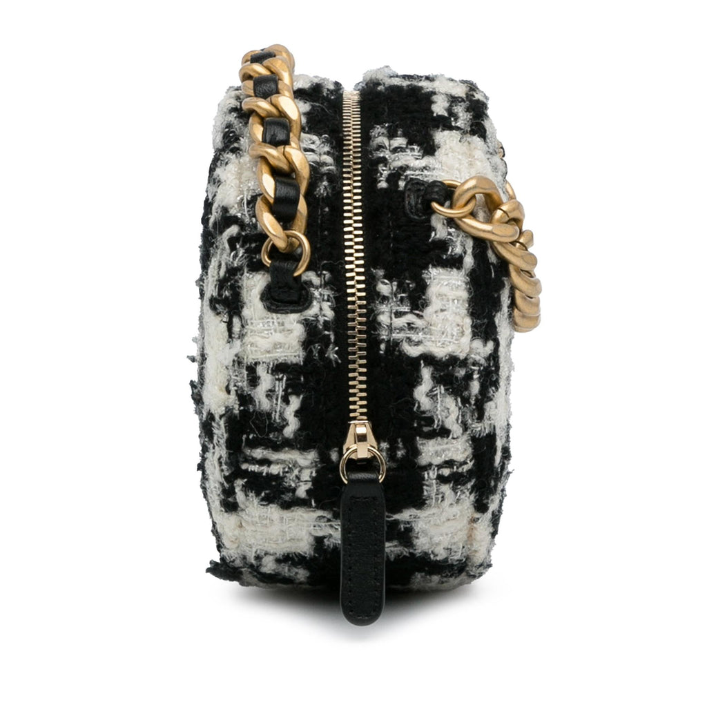 Chanel Round Tweed 19 Clutch with Chain and Lambskin Coin Purse (SHG-QcxD1I)