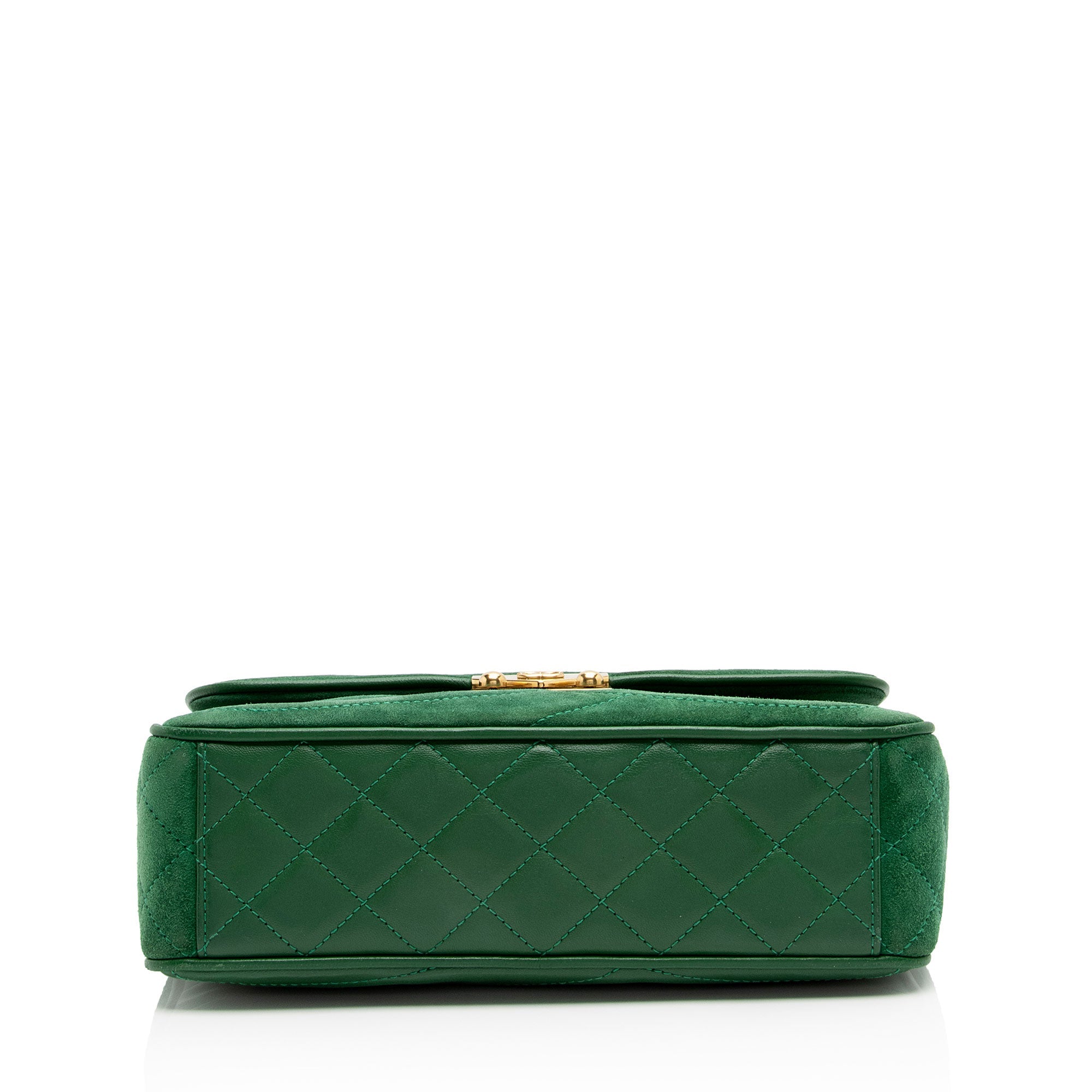 Chanel Scallop Quilted Suede Pagoda Medium Flap Bag (SHF-StVv1m)