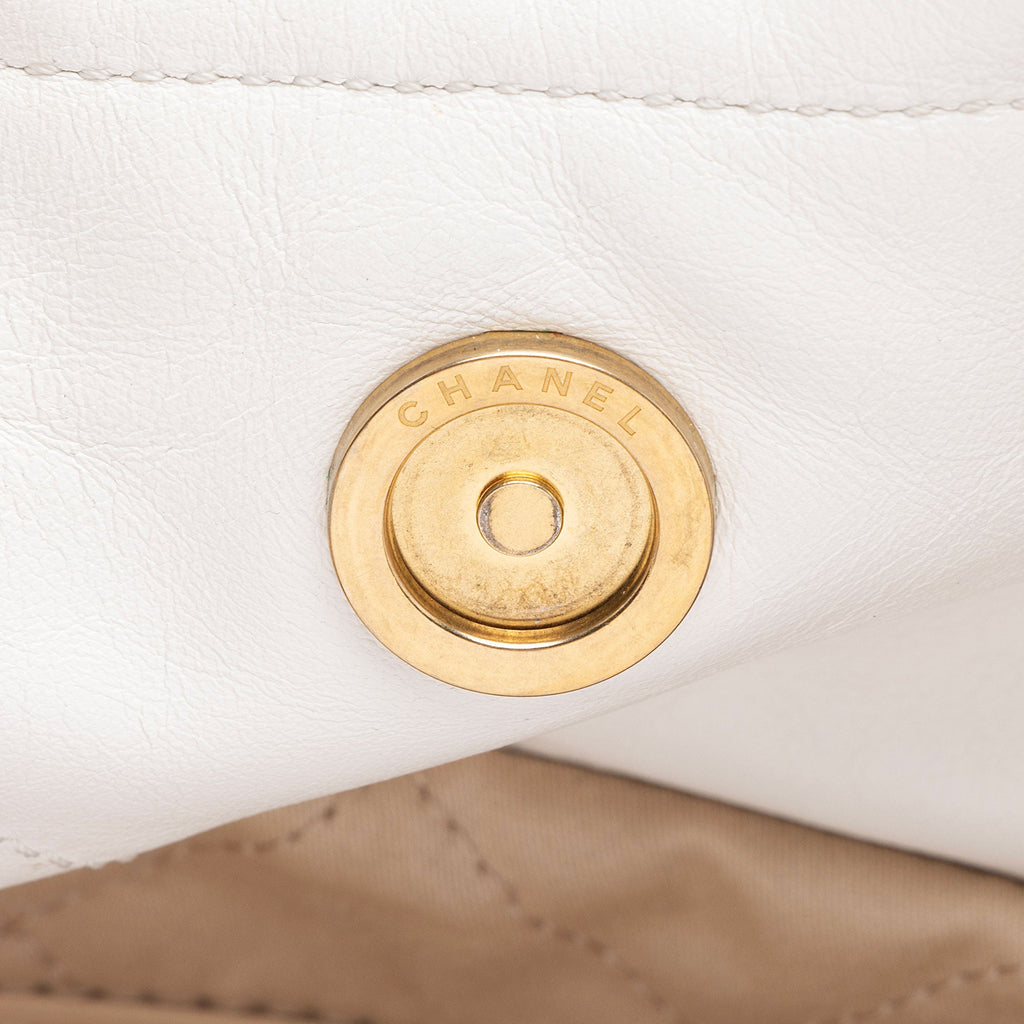 Chanel Shiny Calfskin Chanel 22 Medium Shoulder Bag
