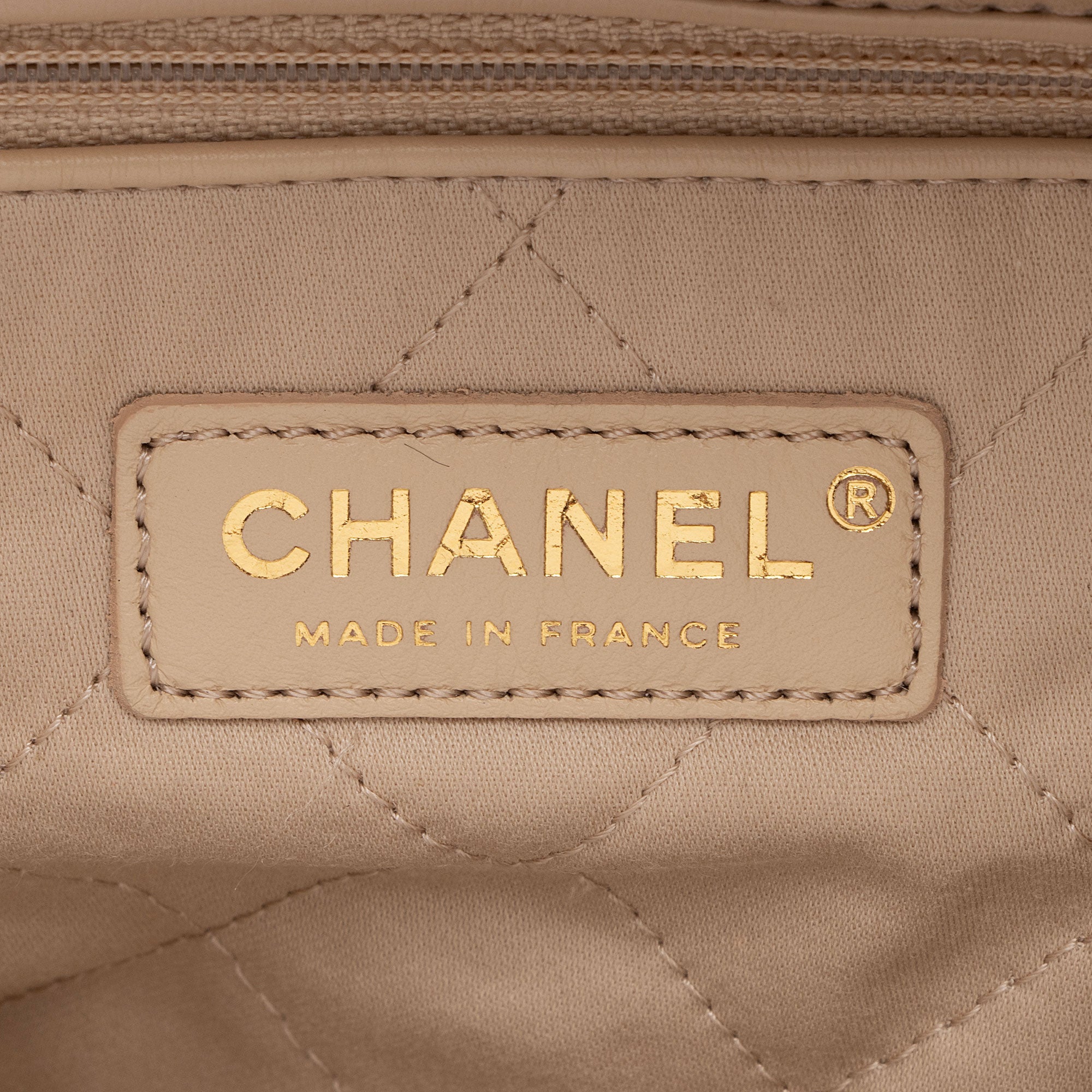 Chanel Shiny Calfskin Chanel 22 Medium Shoulder Bag