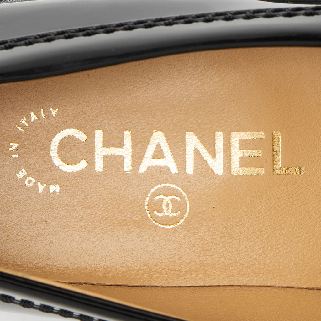 Chanel Shiny Calfskin Logo Chain Loafers - Size 8 / 38