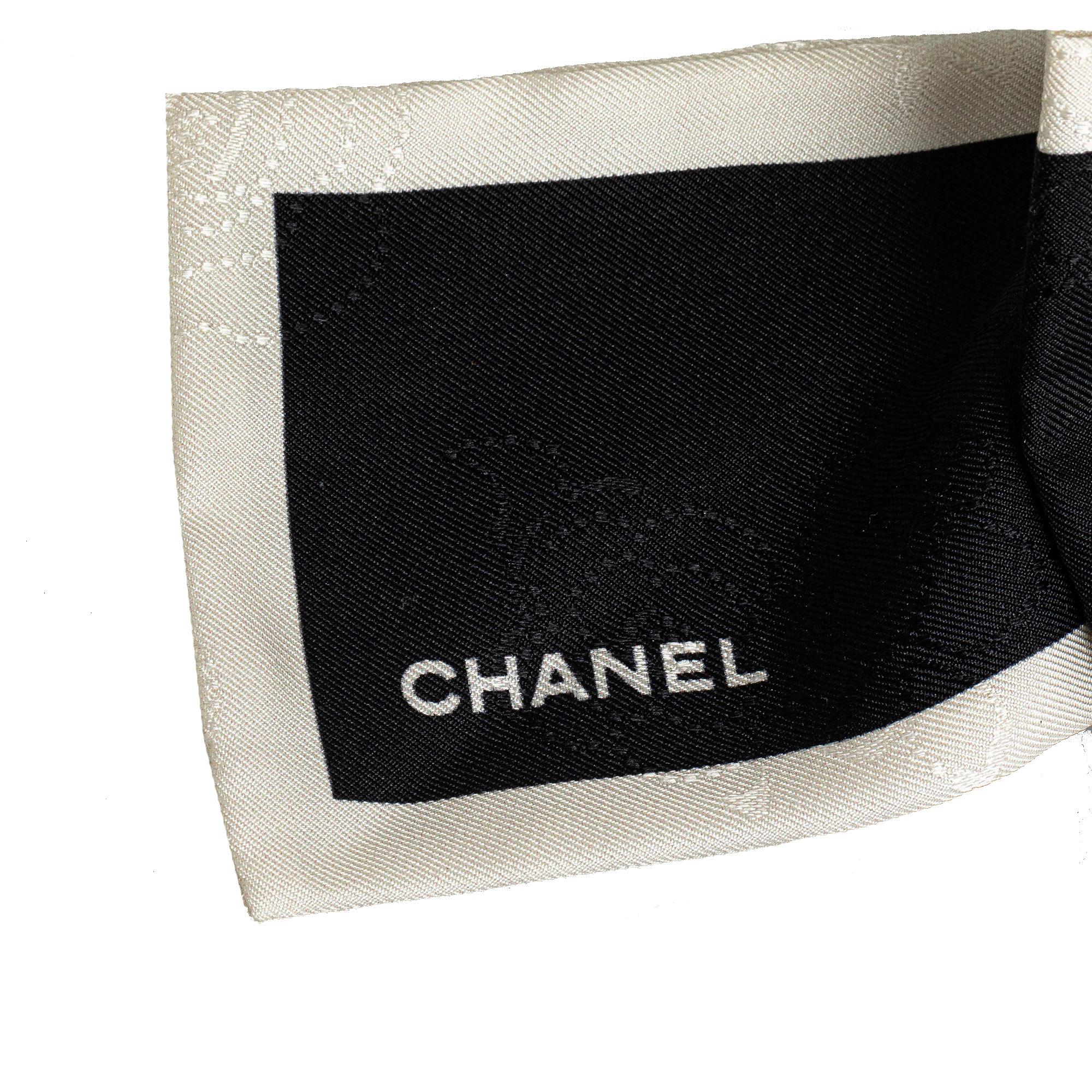 Chanel Silk CC Bow Scrunchie (SHG-GXTRwZ)
