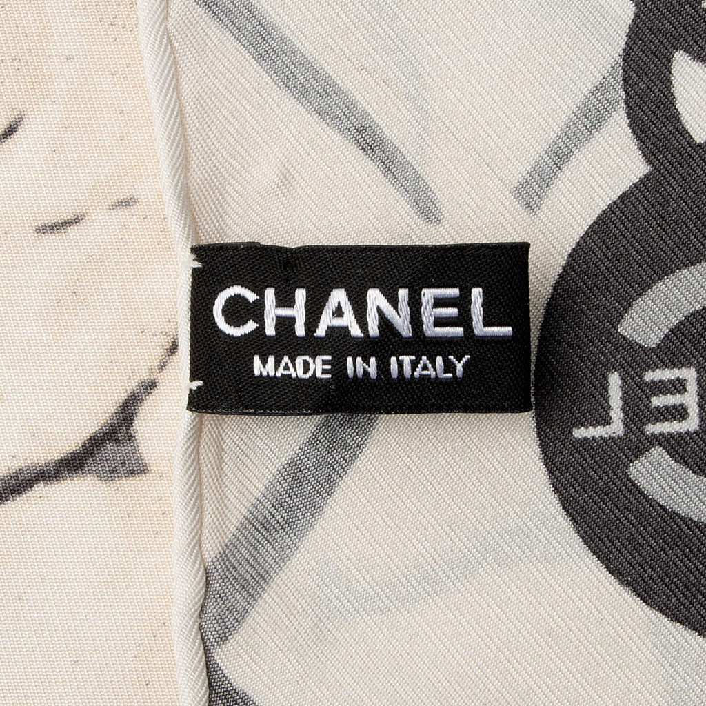 Chanel Silk Camellia CC Square Scarf (SHF-uNAJam)