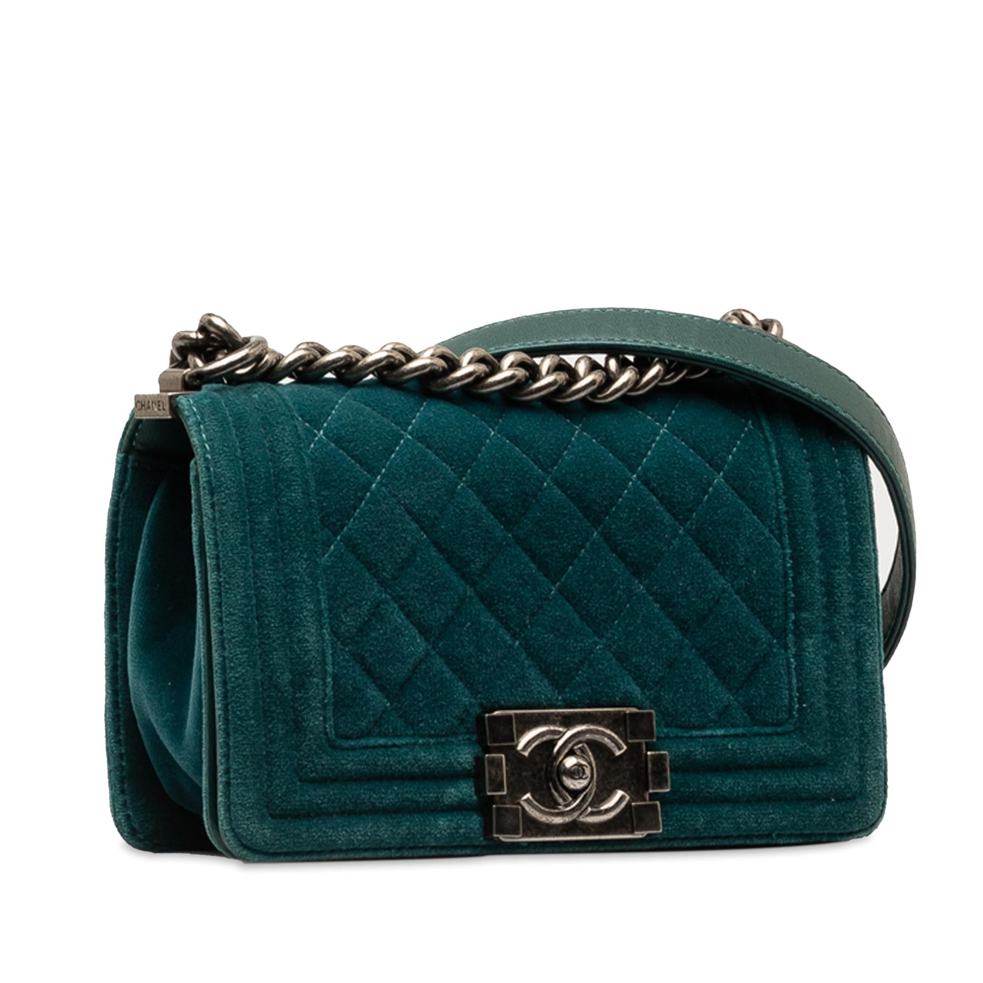 Chanel Small Boy Velvet Flap Bag (SHG-aOeYnm)