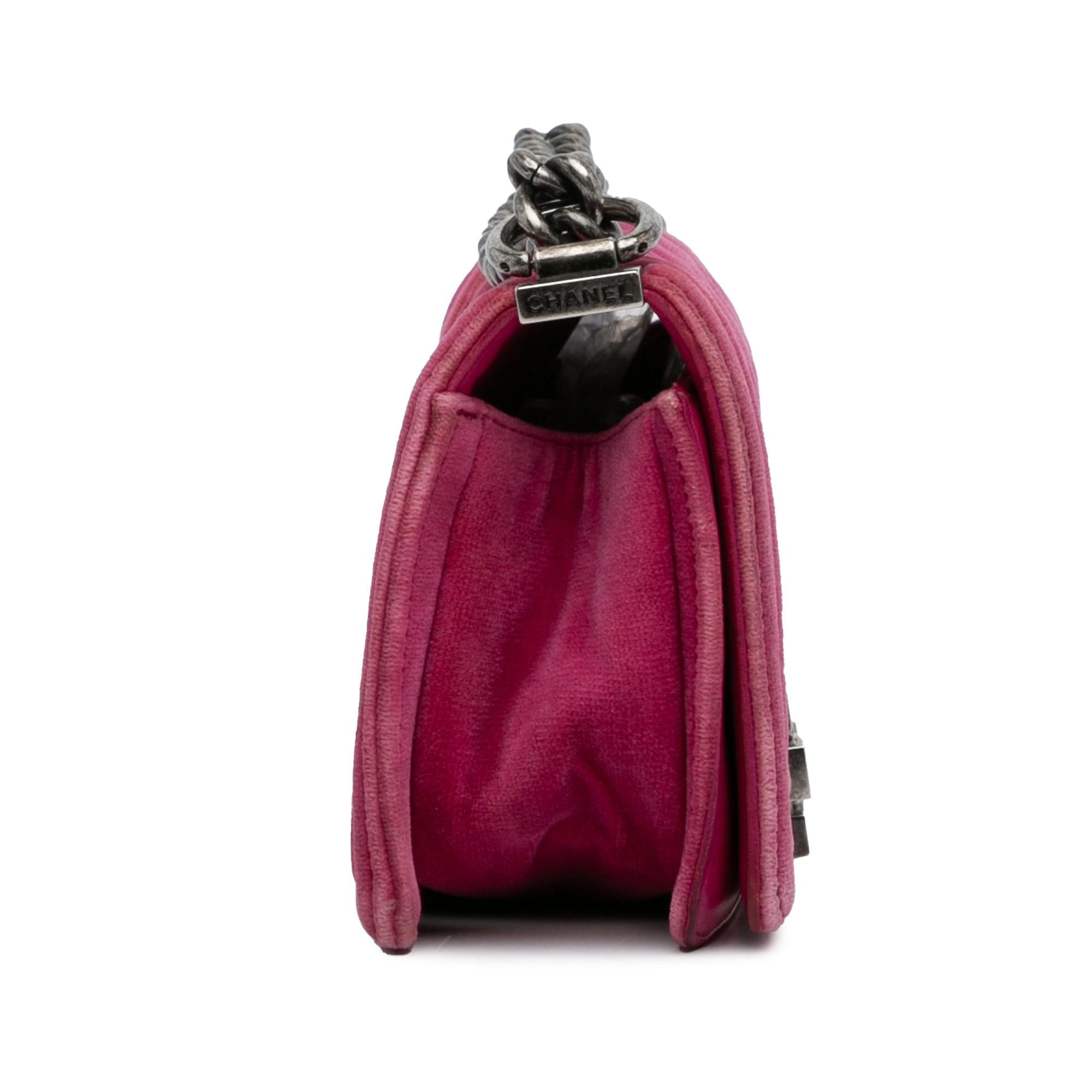 Chanel Small Boy Velvet Flap Bag (SHG-p1JjYJ)