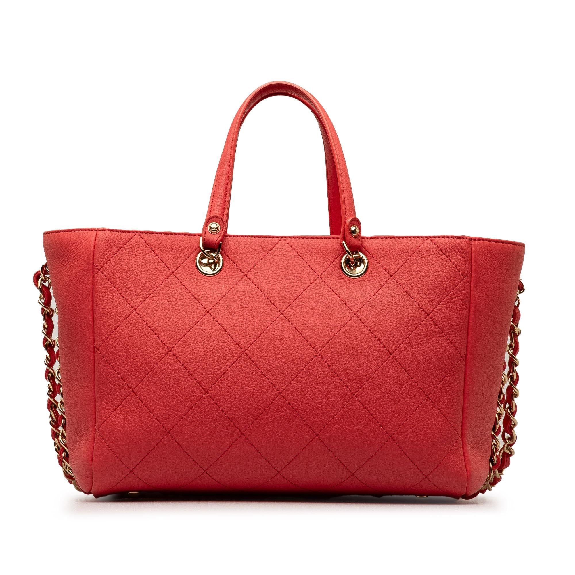 Chanel Small Bullskin Neo Soft Shopping Tote (SHG-D0niJ1)