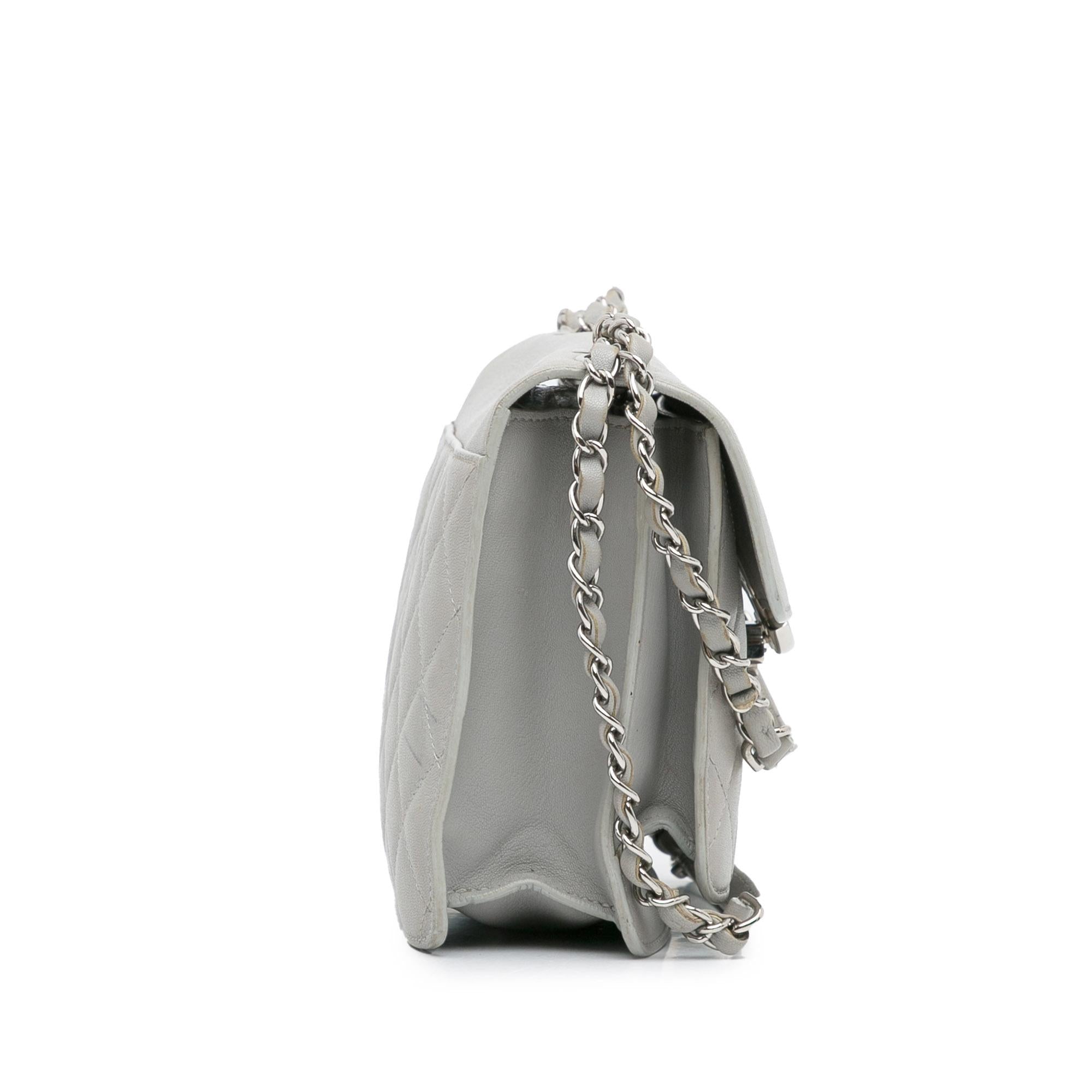 Chanel Small CC Box Urban Companion Flap (SHG-R81oIr)