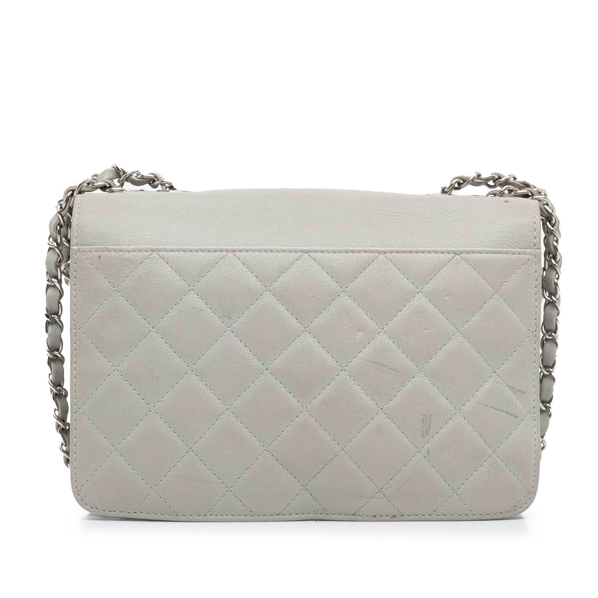 Chanel Small CC Box Urban Companion Flap (SHG-R81oIr)
