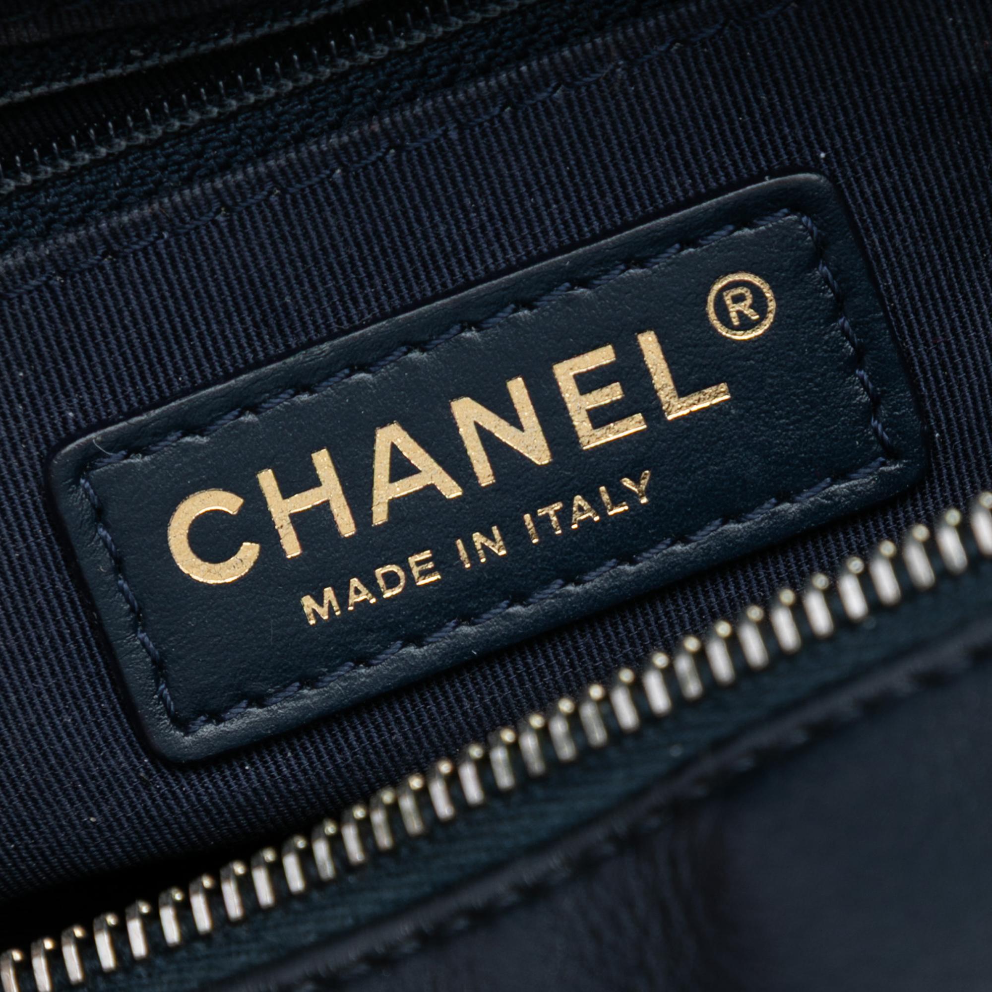 Chanel Small CC Quilted Lambskin Top Handle Vanity Case with Chain