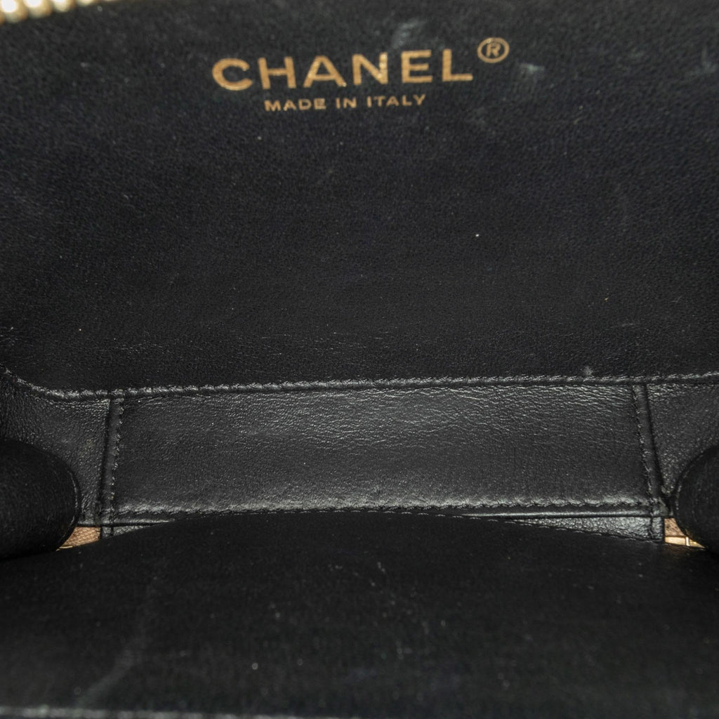Chanel Small Caviar CC Filigree Vanity Case (SHG-mliWa1)