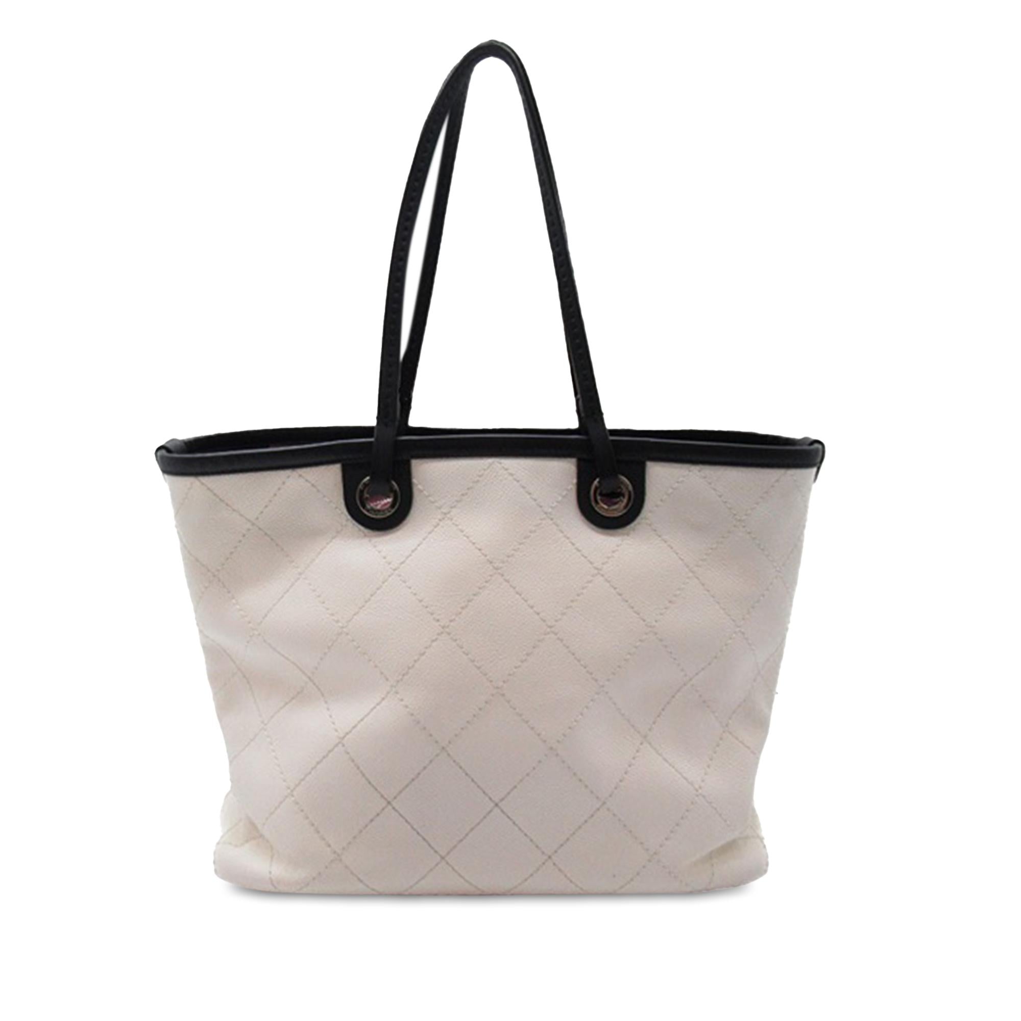 Chanel Small Caviar Shopping Fever Tote (SHG-ZejzPd)