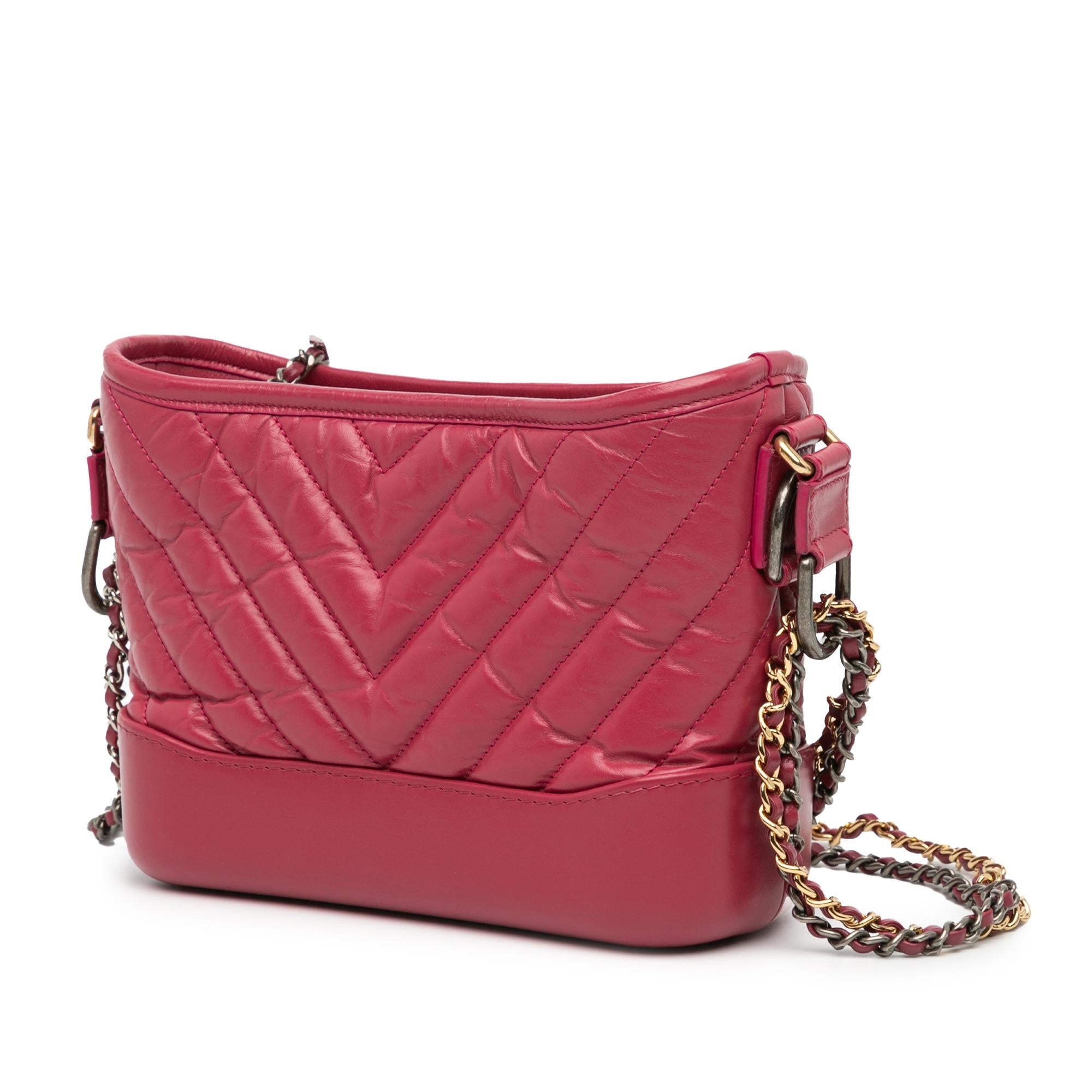 Chanel Small Chevron Aged Calfskin Gabrielle Crossbody (SHG-ncshqx)