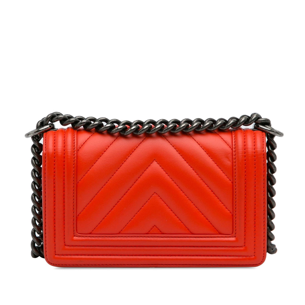 Chanel Small Chevron Boy Flap Bag (SHG-i5iuzh)