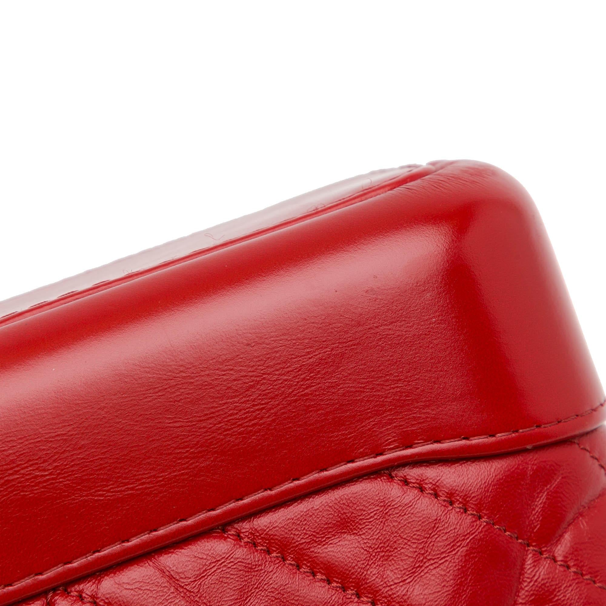 Chanel Small Chevron Lambskin Gabrielle Crossbody (SHG-oc1k9q)