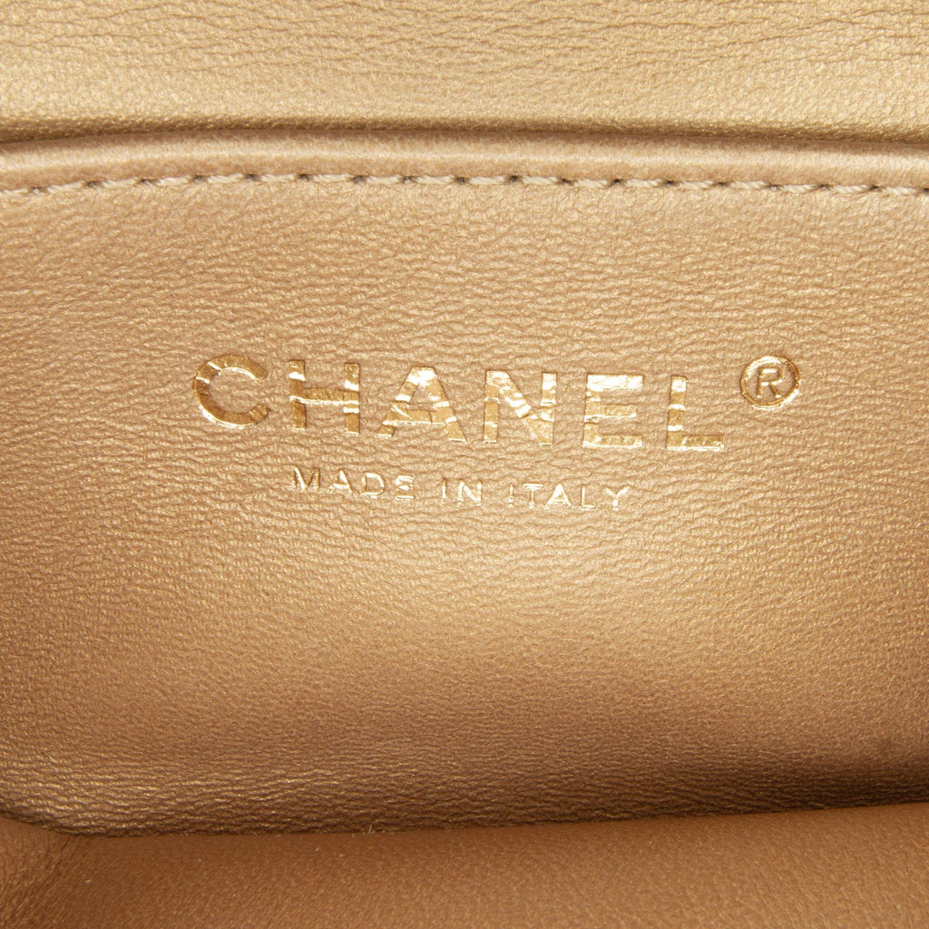 Chanel Small Chic Pearls Flap Bag (SHG-BMZQ5h)
