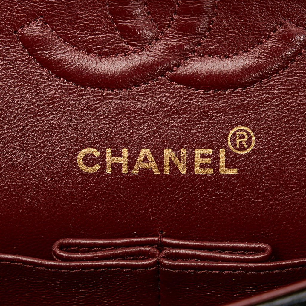Chanel Small Classic Lambskin Double Flap Bag (SHG-JyubY0)