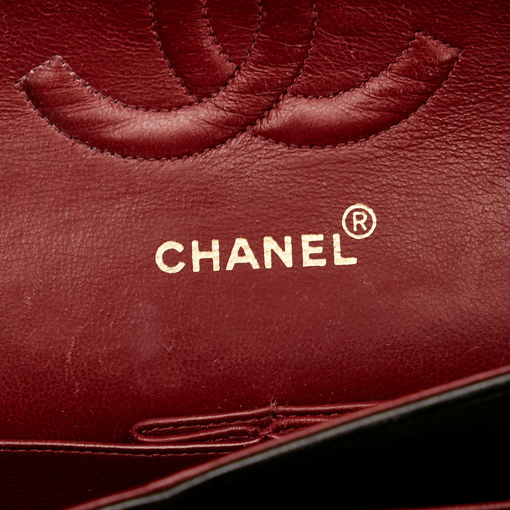 Chanel Small Classic Lambskin Double Flap (SHG-NmJz3t)