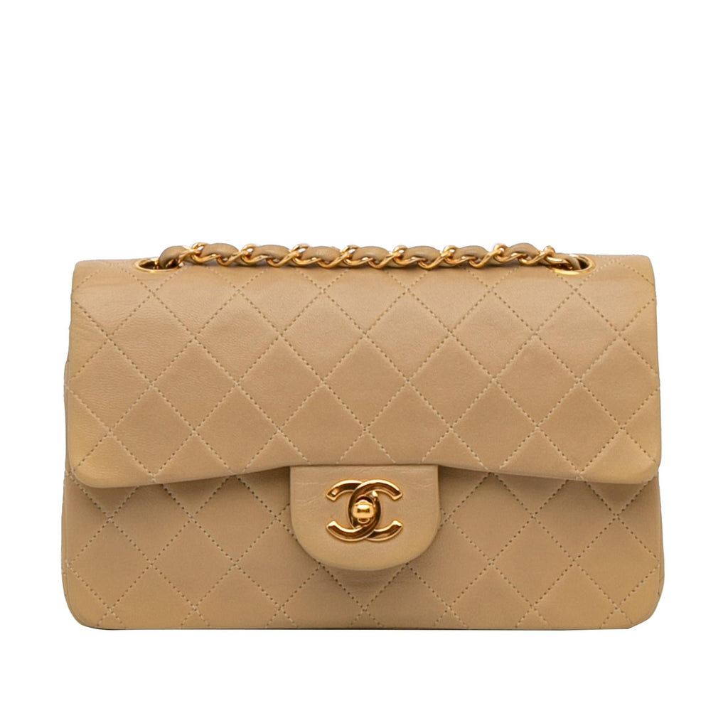 Chanel Small Classic Lambskin Double Flap (SHG-D8Xhs3)