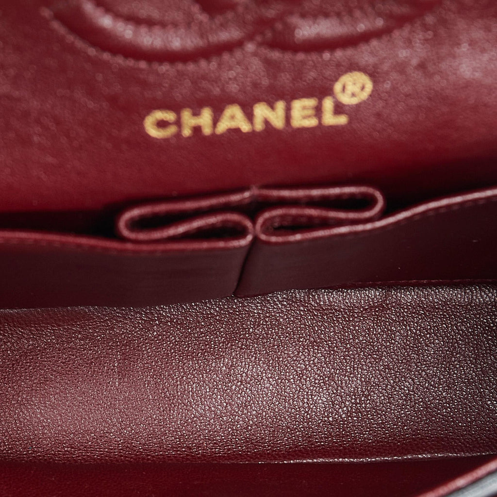 Chanel Small Classic Lambskin Double Flap (SHG-RbbS9f)