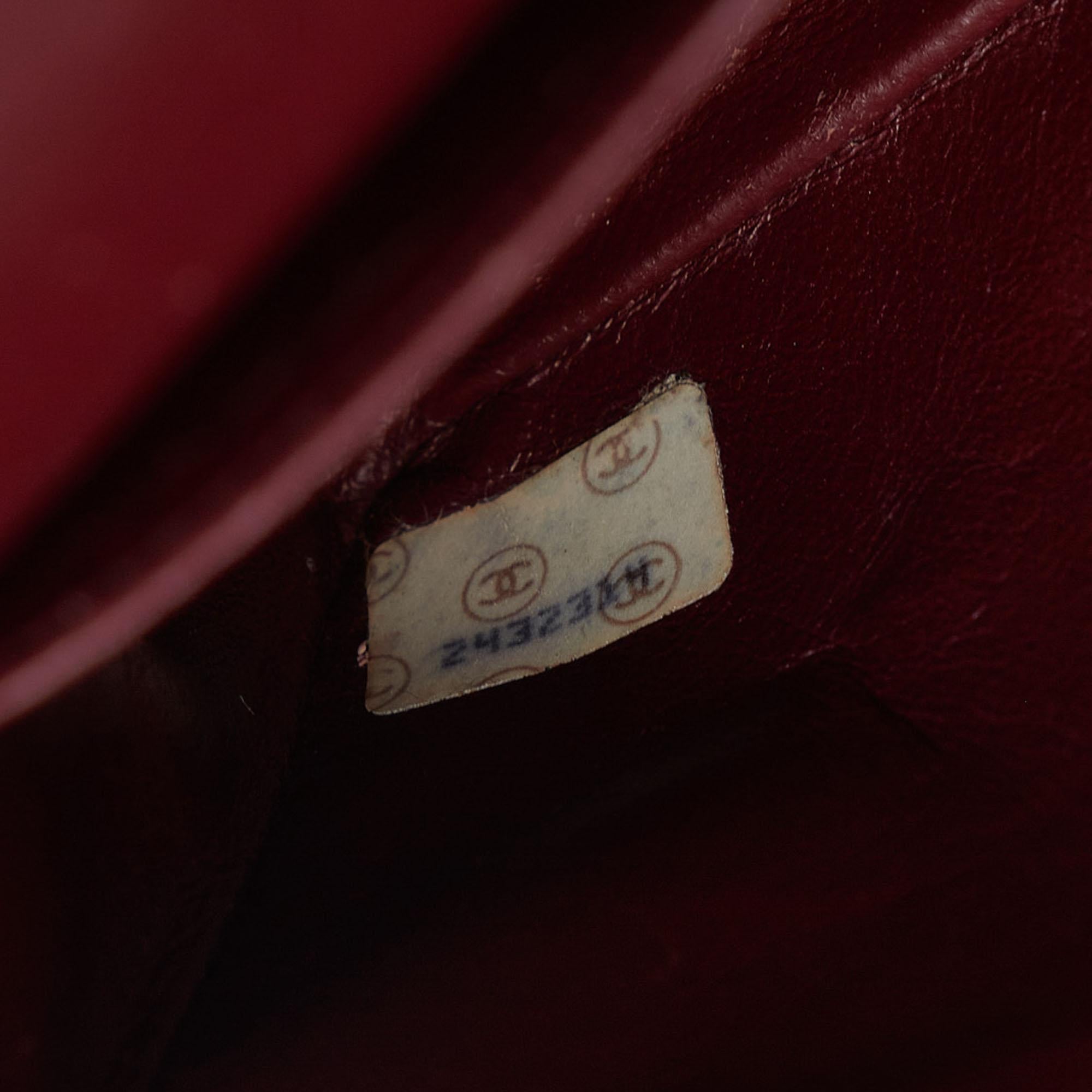 Chanel Small Classic Lambskin Double Flap (SHG-EK8hG4)