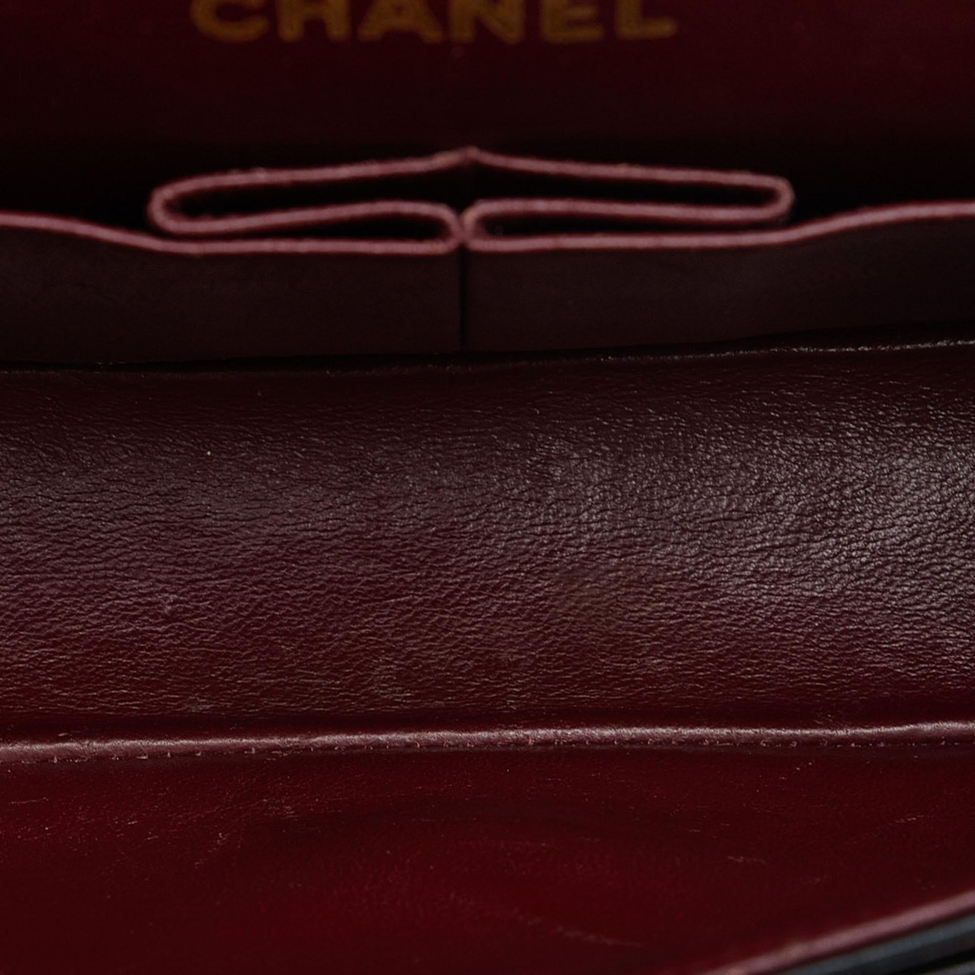 Chanel Small Classic Lambskin Double Flap (SHG-EK8hG4)
