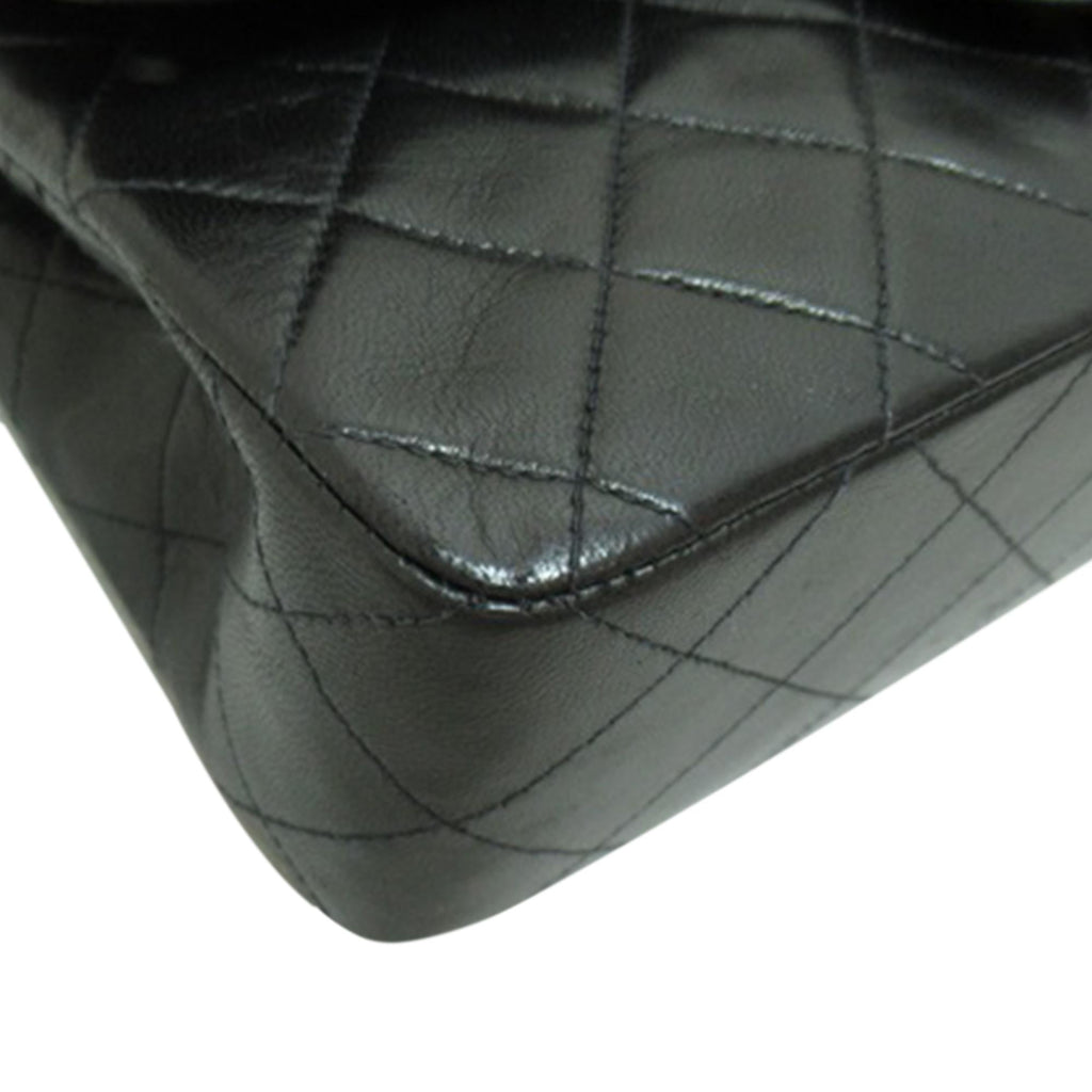 Chanel Small Classic Lambskin Double Flap (SHG-mjPAeK)