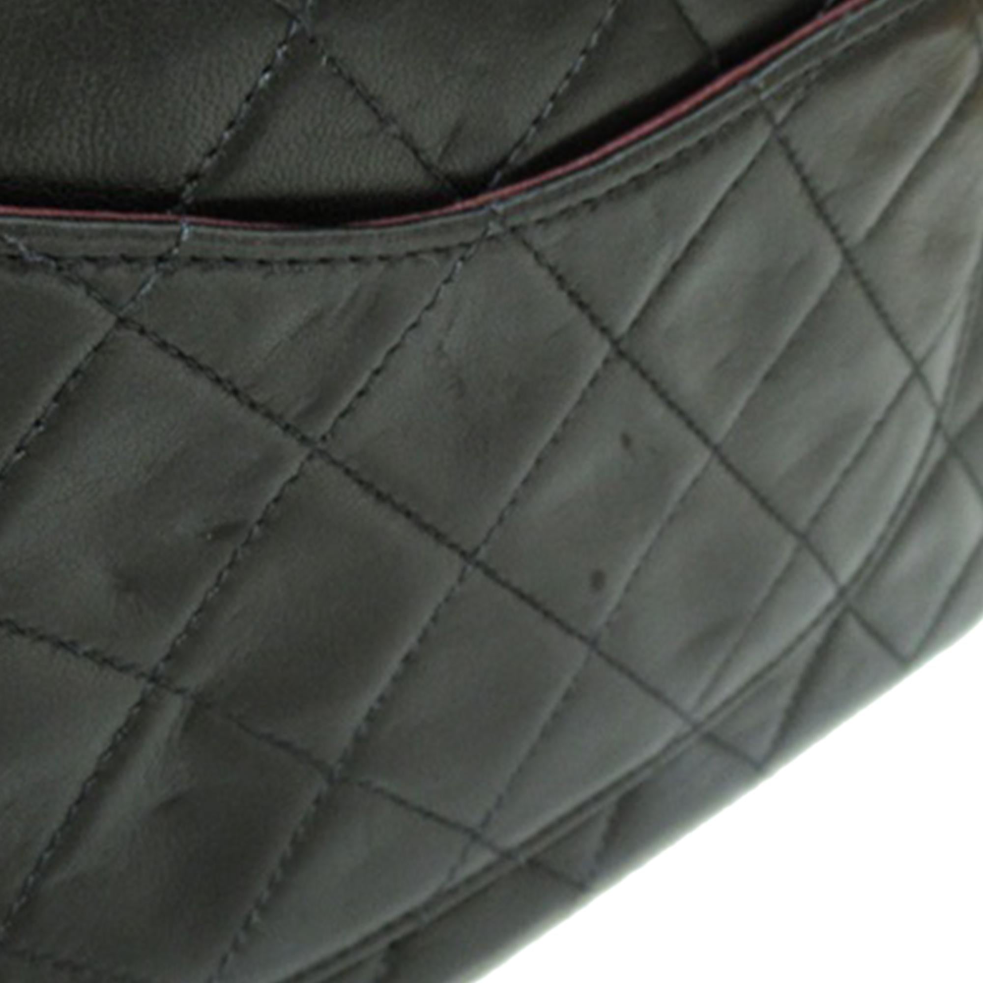 Chanel Small Classic Lambskin Double Flap (SHG-mjPAeK)