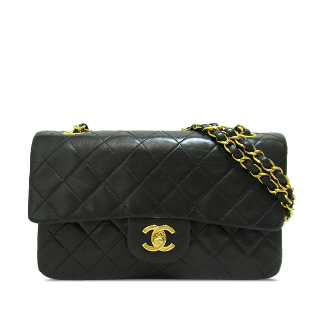 Chanel Small Classic Lambskin Double Flap (SHG-mjPAeK)