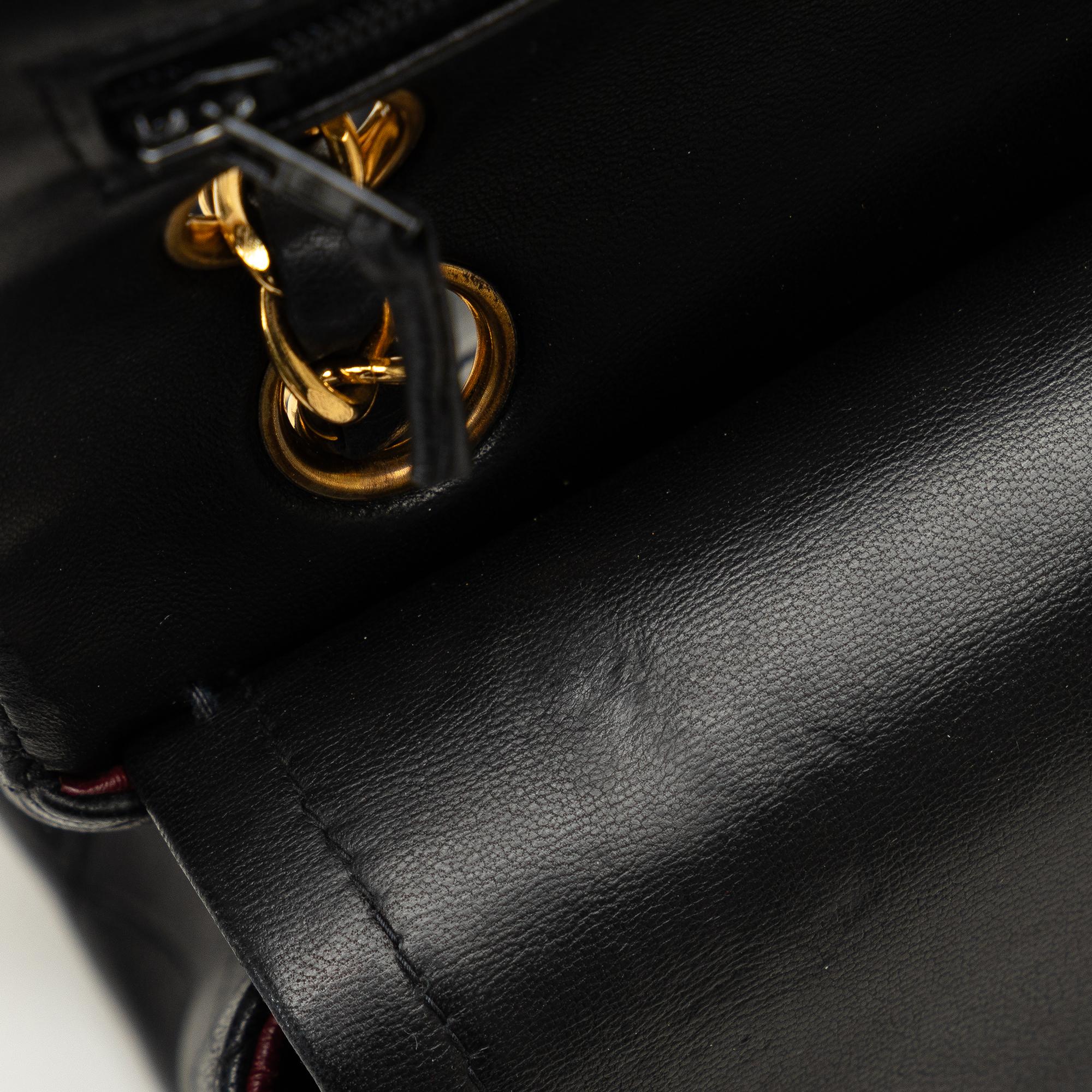 Chanel Small Classic Lambskin Double Flap (SHG-asIK7n)