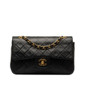 Chanel Small Classic Lambskin Double Flap (SHG-asIK7n)