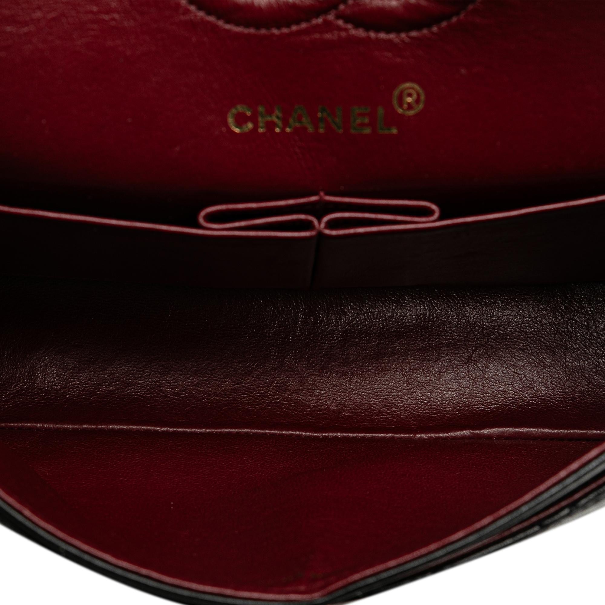 Chanel Small Classic Lambskin Double Flap (SHG-HJFEAA)